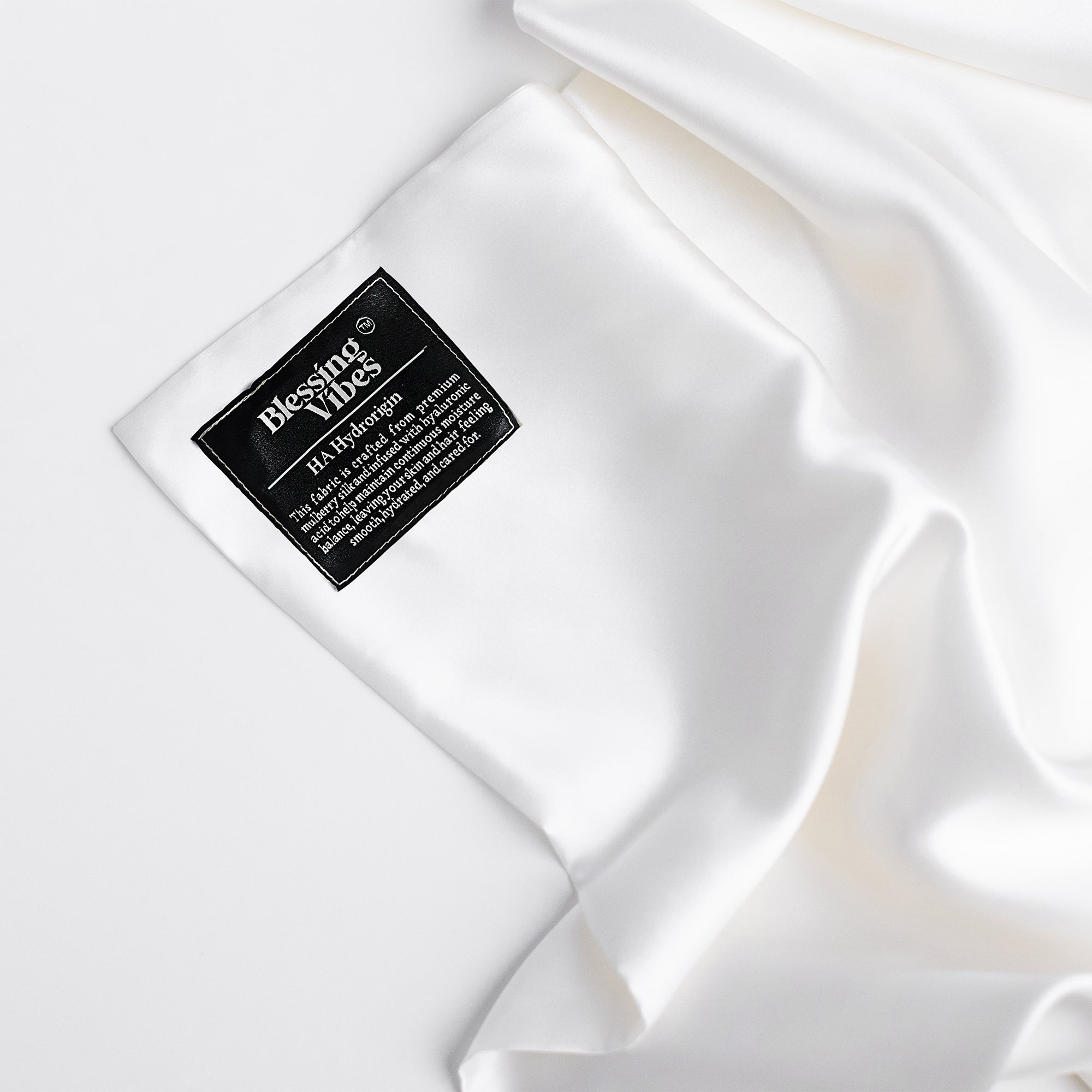 BlessingVibes  HA Hydrorigin™ Après Beauté Silk Pillowcase